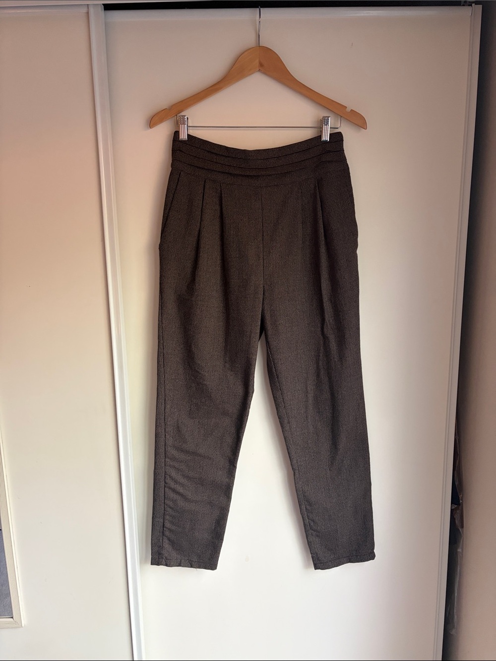 Vintage Forever21 Cropped Brown Houndstooth Pants
